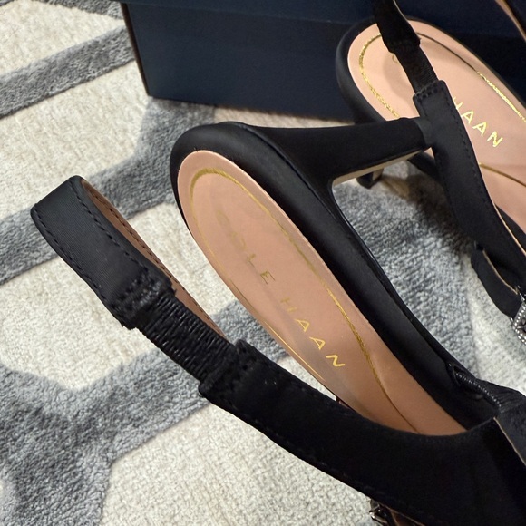 Cole Haan Vandam Jewel Slingback NIB Size 8.5 - Picture 3 of 5